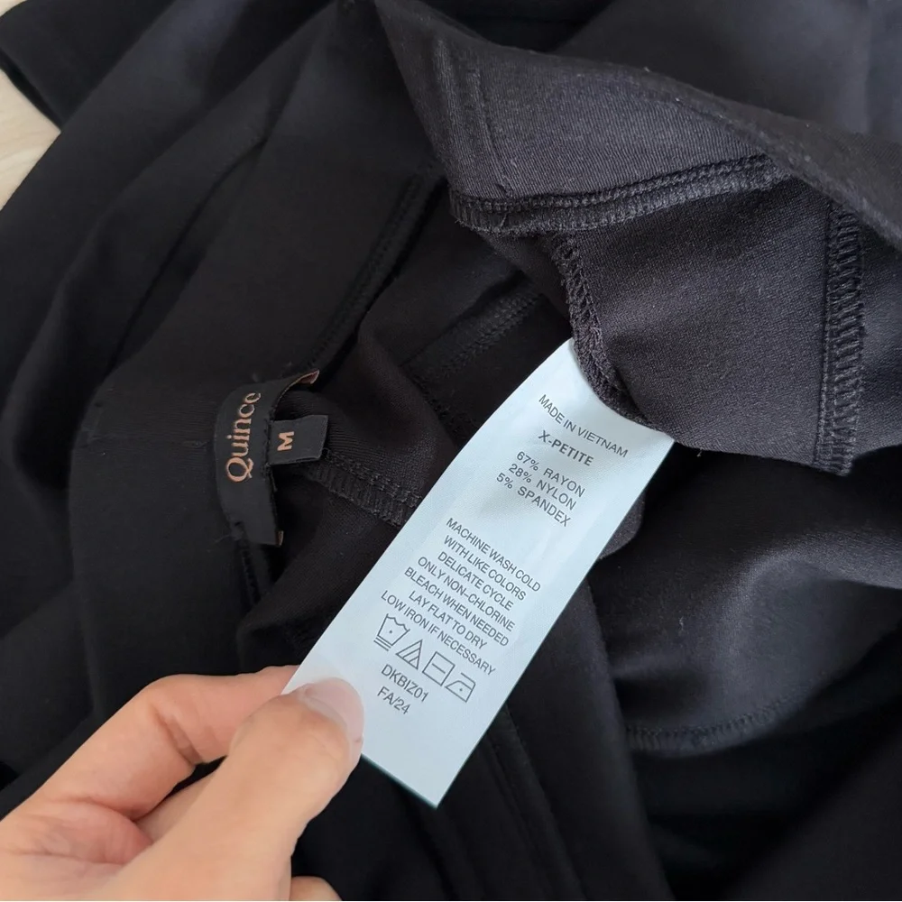 Quince Medium Petite Ultra Stretch Ponte‎ Straight Leg Pants Black Office Career
